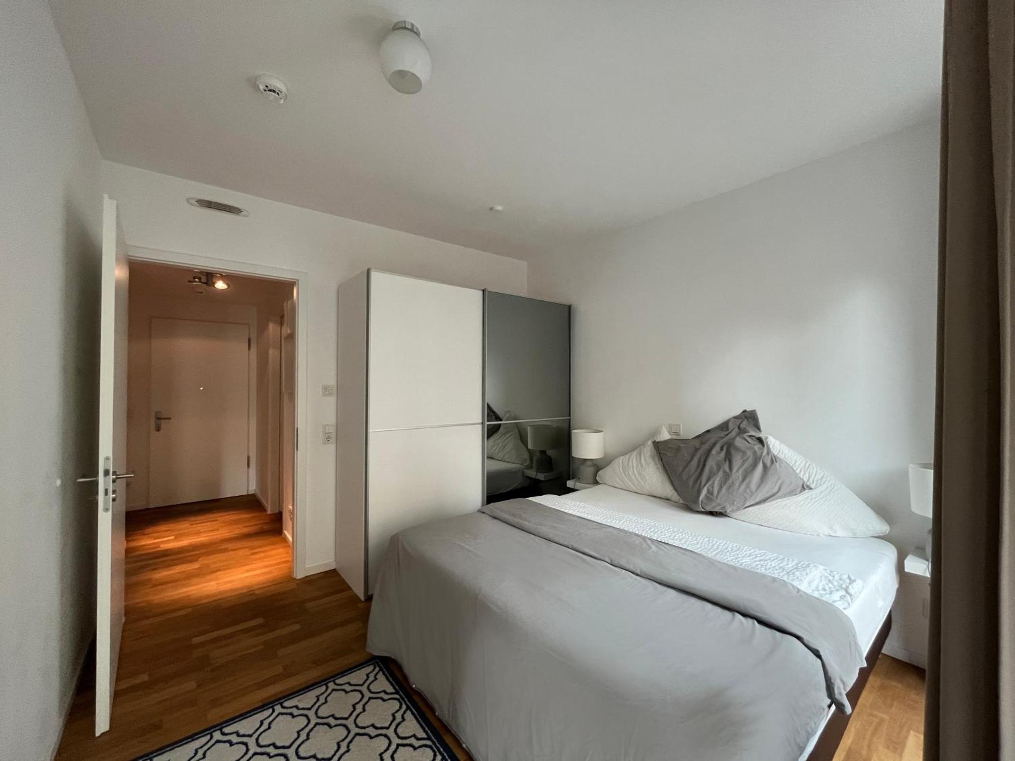 Modern Apartment In Mitte Berlin Eksteriør bilde