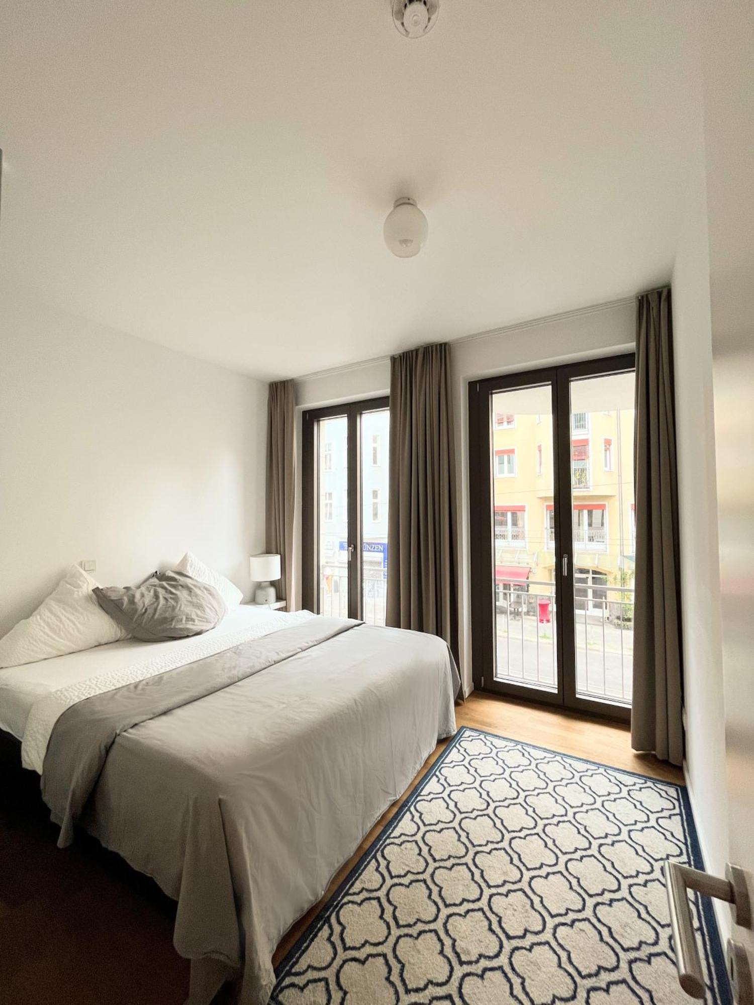 Modern Apartment In Mitte Berlin Eksteriør bilde